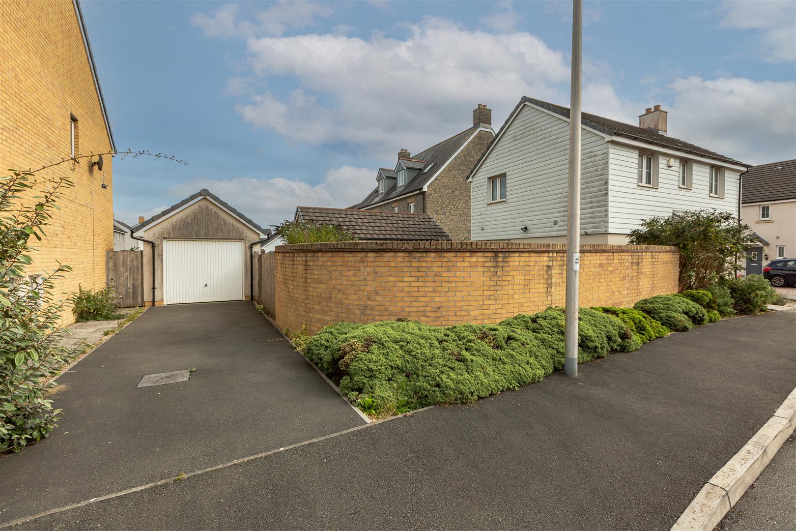 Rhes Brickyard Row, Llanelli, SA15 2DZ